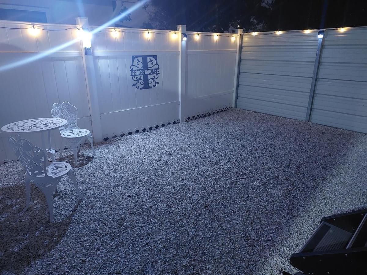 The Torres' Camper Experience! Tampa Exterior foto